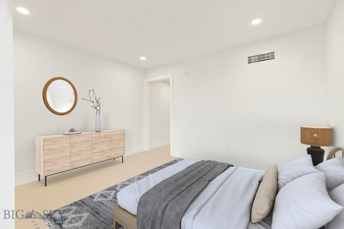 315 N Tracy Avenue 104