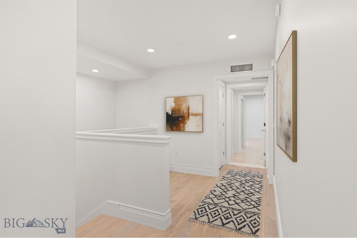 315 N Tracy Avenue 104