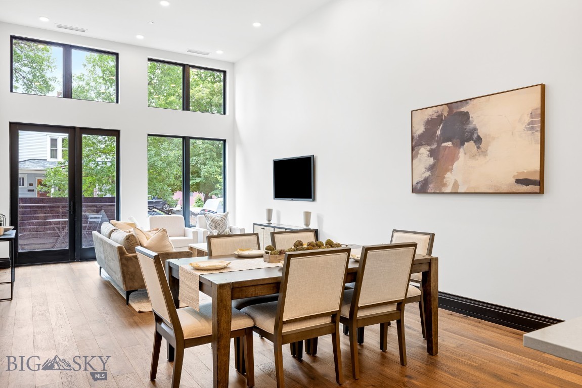 315 N Tracy Avenue 107