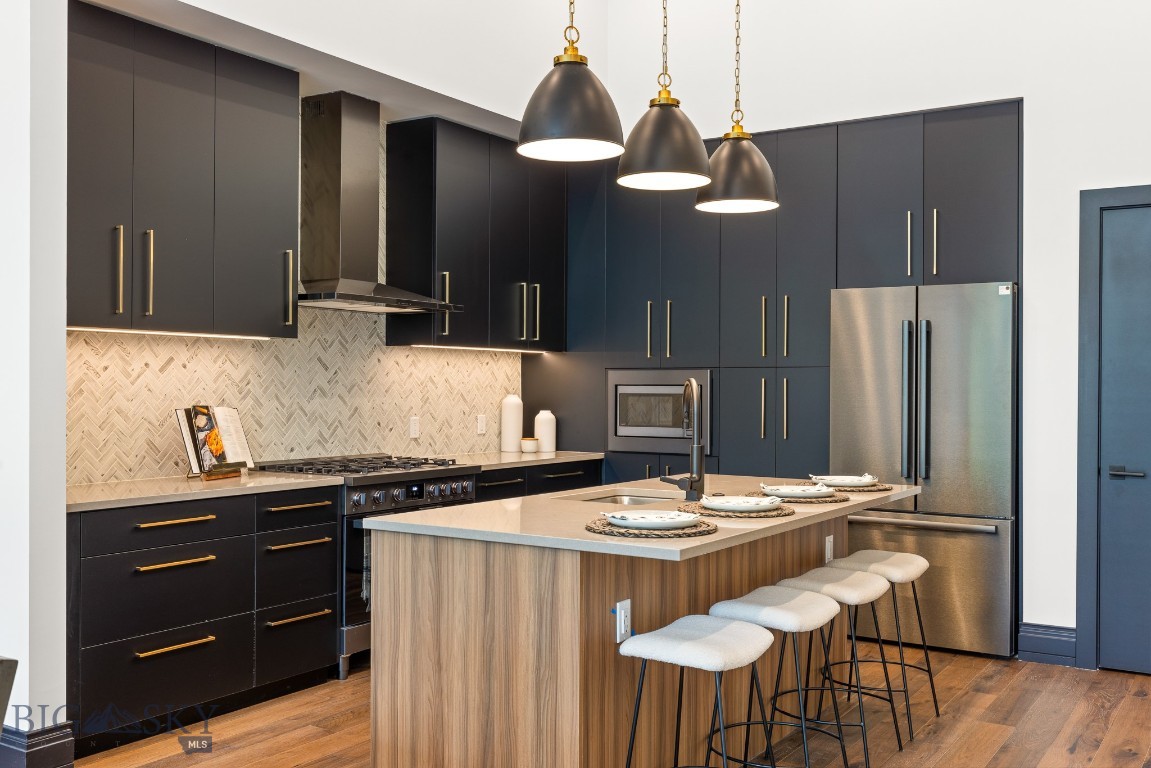 315 N Tracy Avenue 107