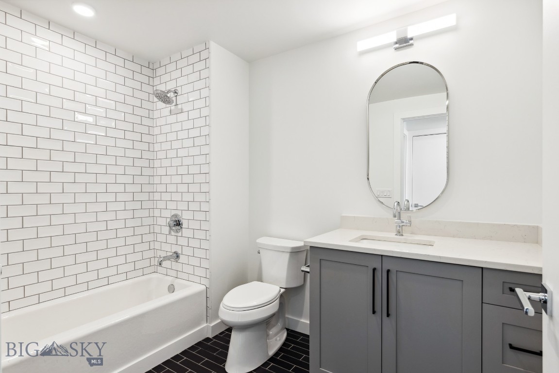 315 N Tracy Avenue 308