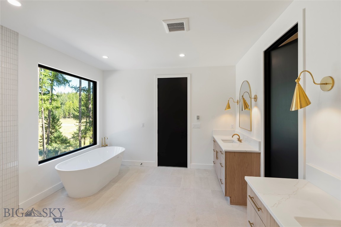 45 Meadow View Court