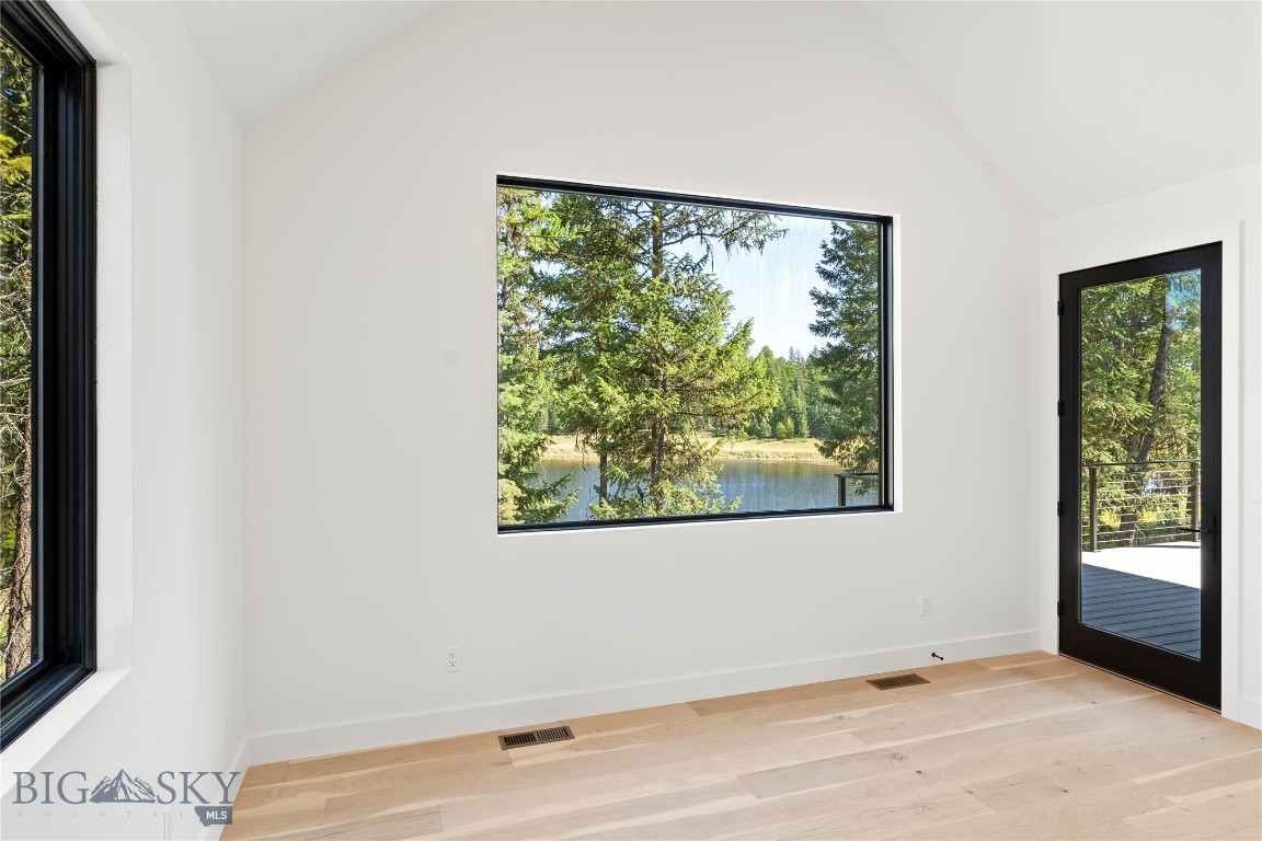 45 Meadow View Court