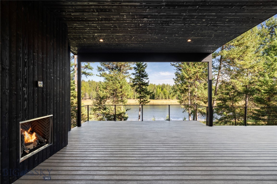 45 Meadow View Court