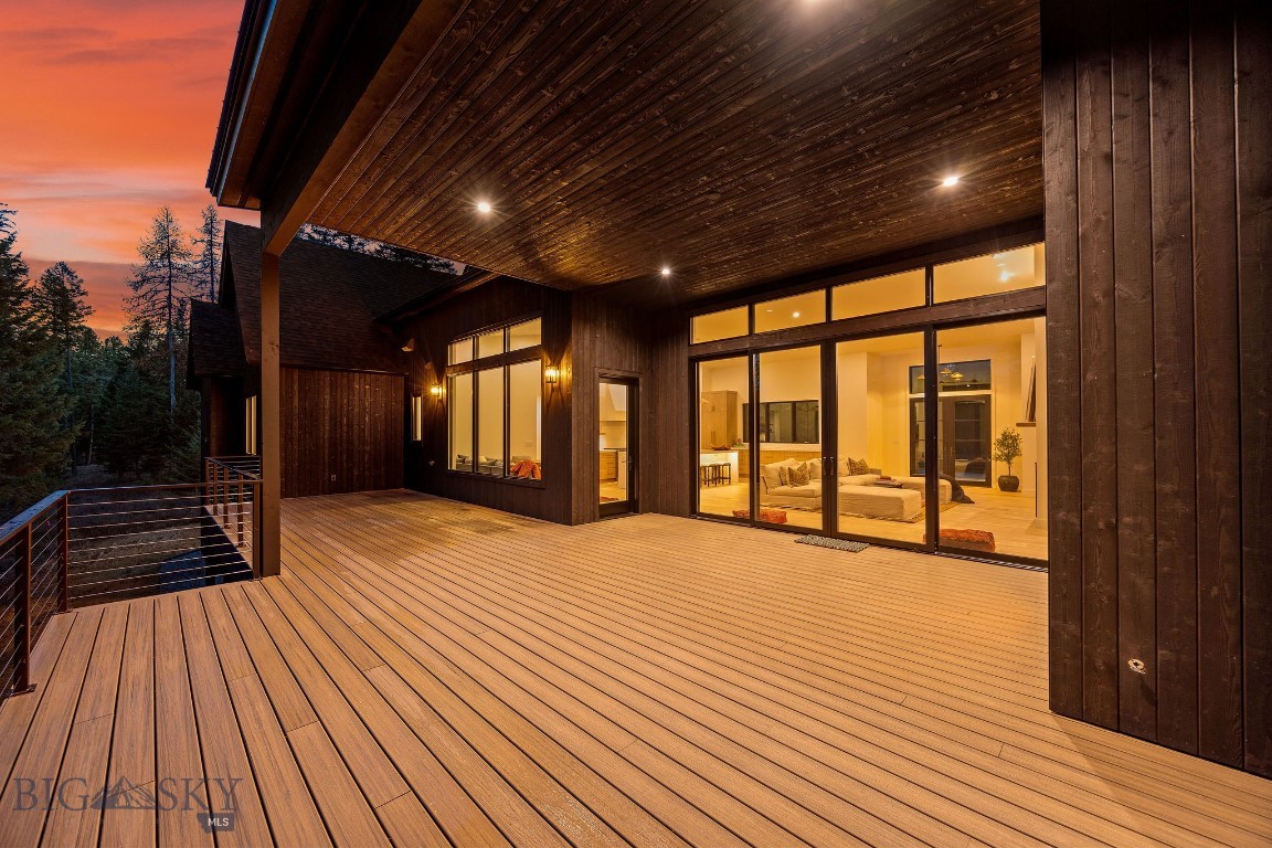 45 Meadow View Court