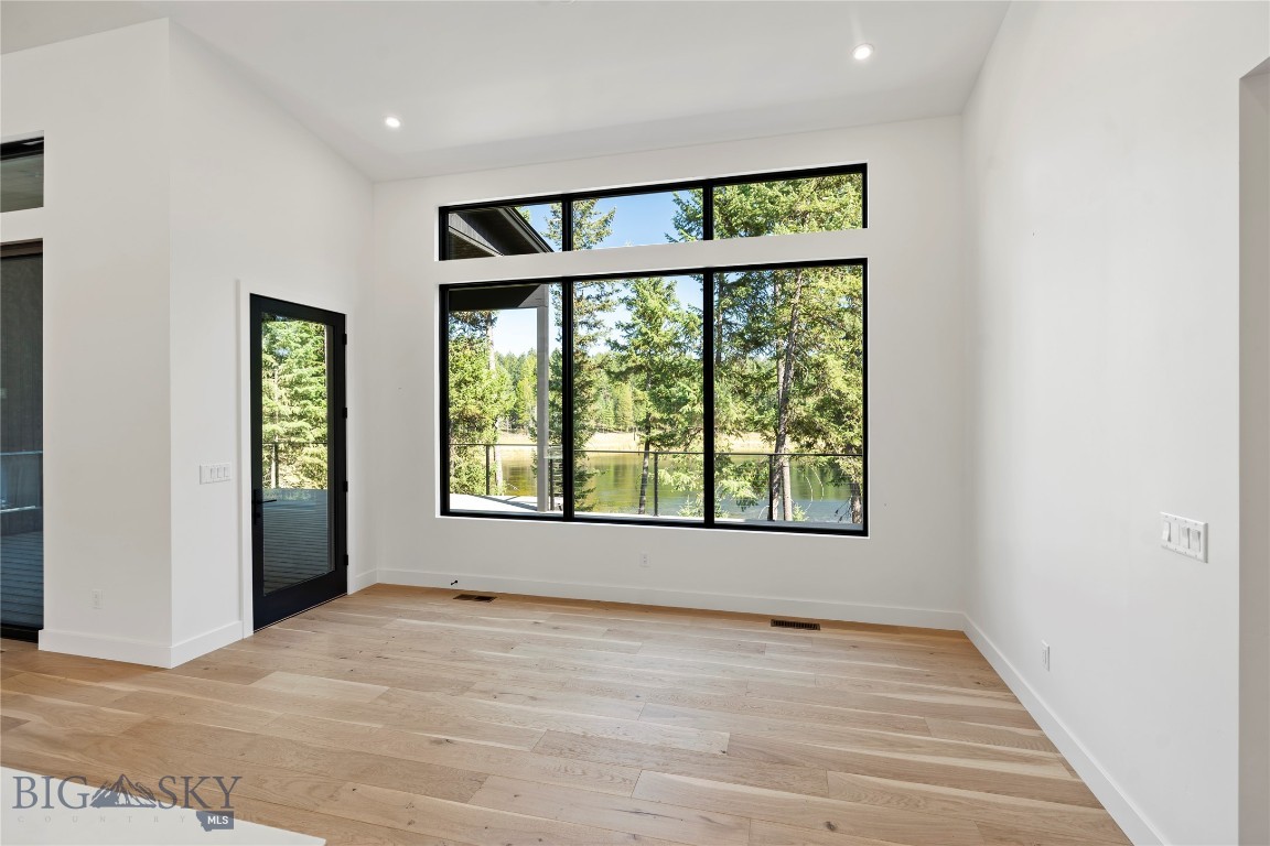 45 Meadow View Court