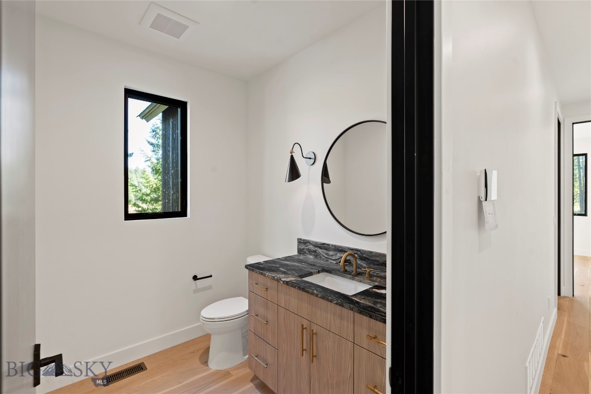 45 Meadow View Court