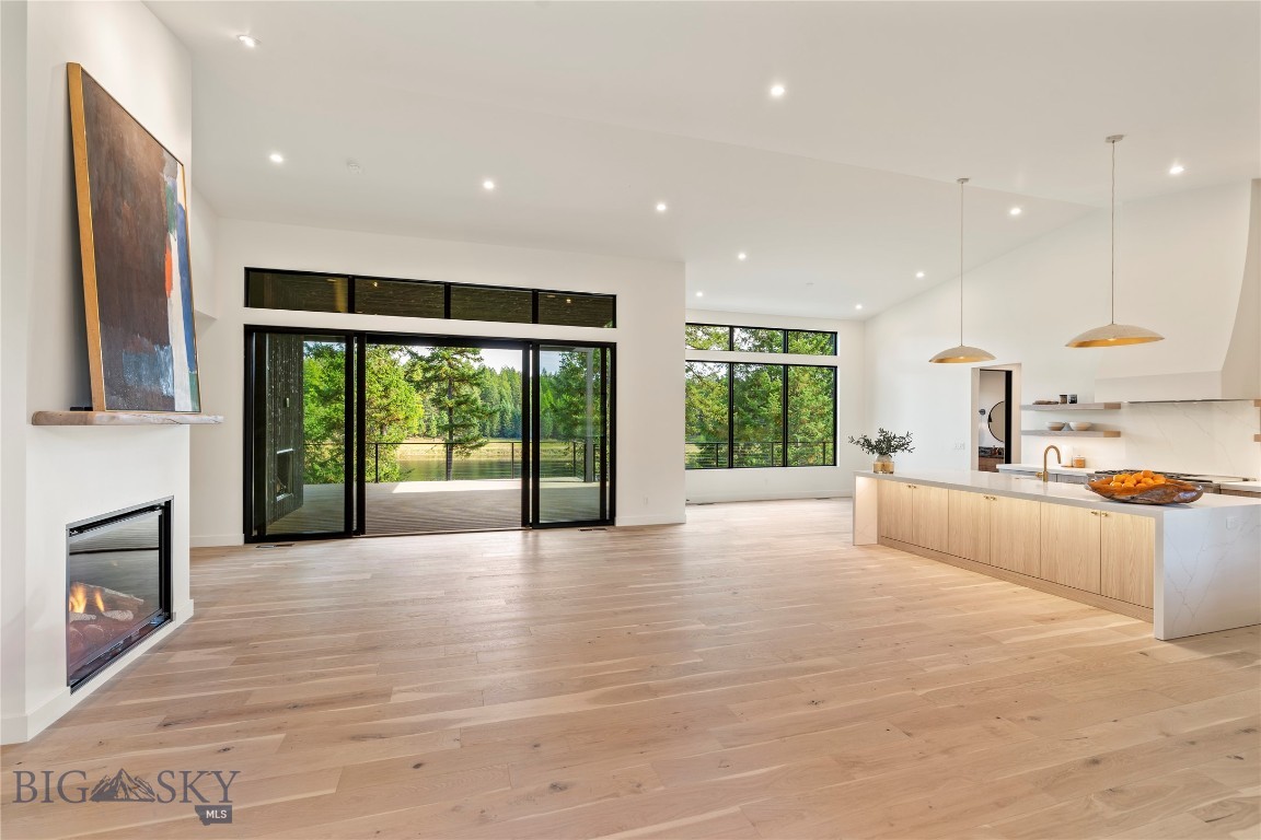 45 Meadow View Court