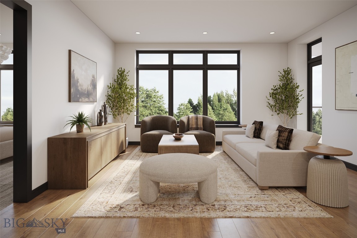 315 N Tracy Avenue 203