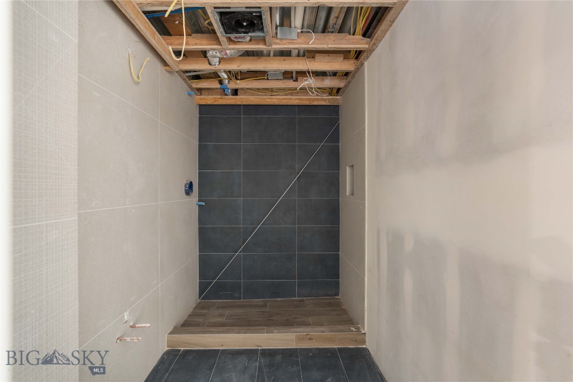 149 Beehive Basin Road