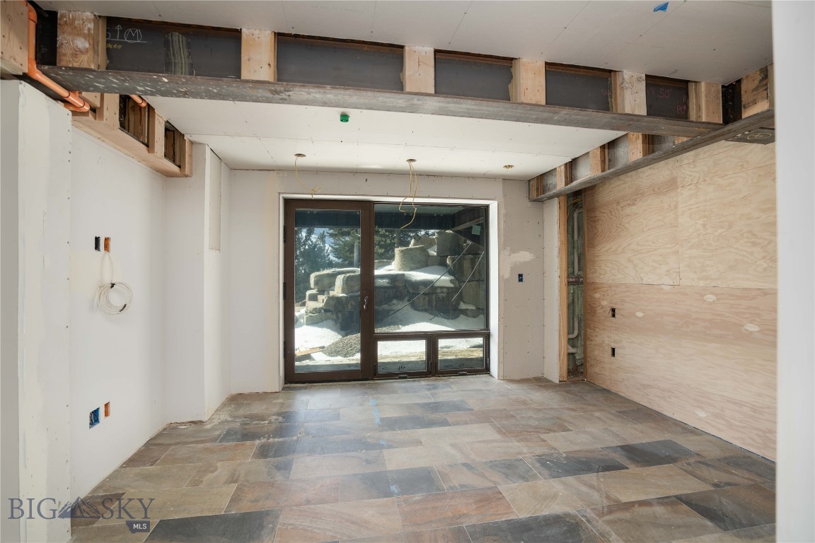 149 Beehive Basin Road