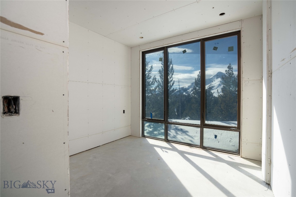 149 Beehive Basin Road