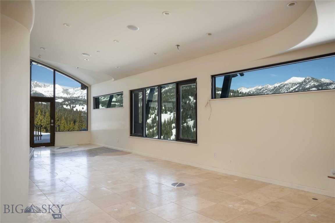 149 Beehive Basin Road