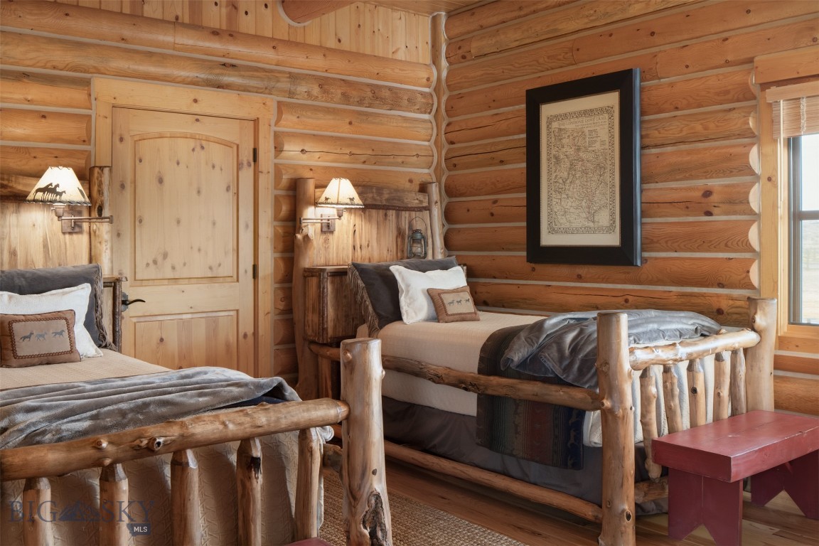 1021 Gateway South Road