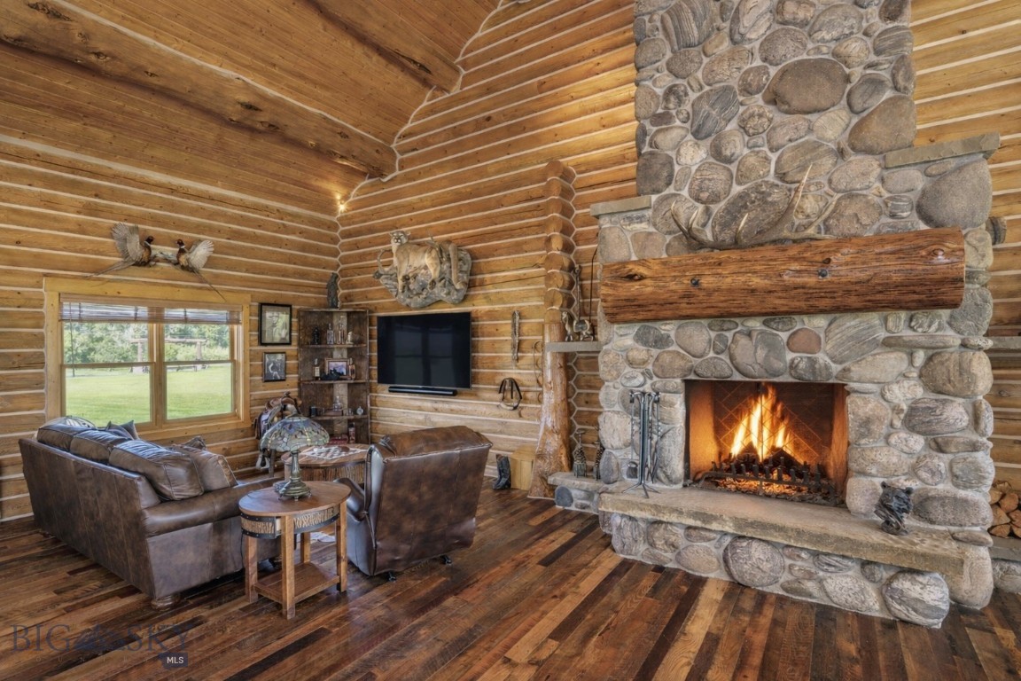 1021 Gateway South Road