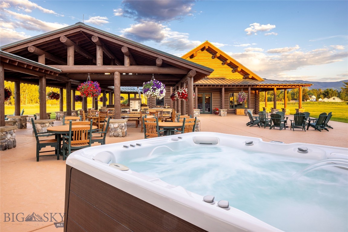 1021 Gateway South Road