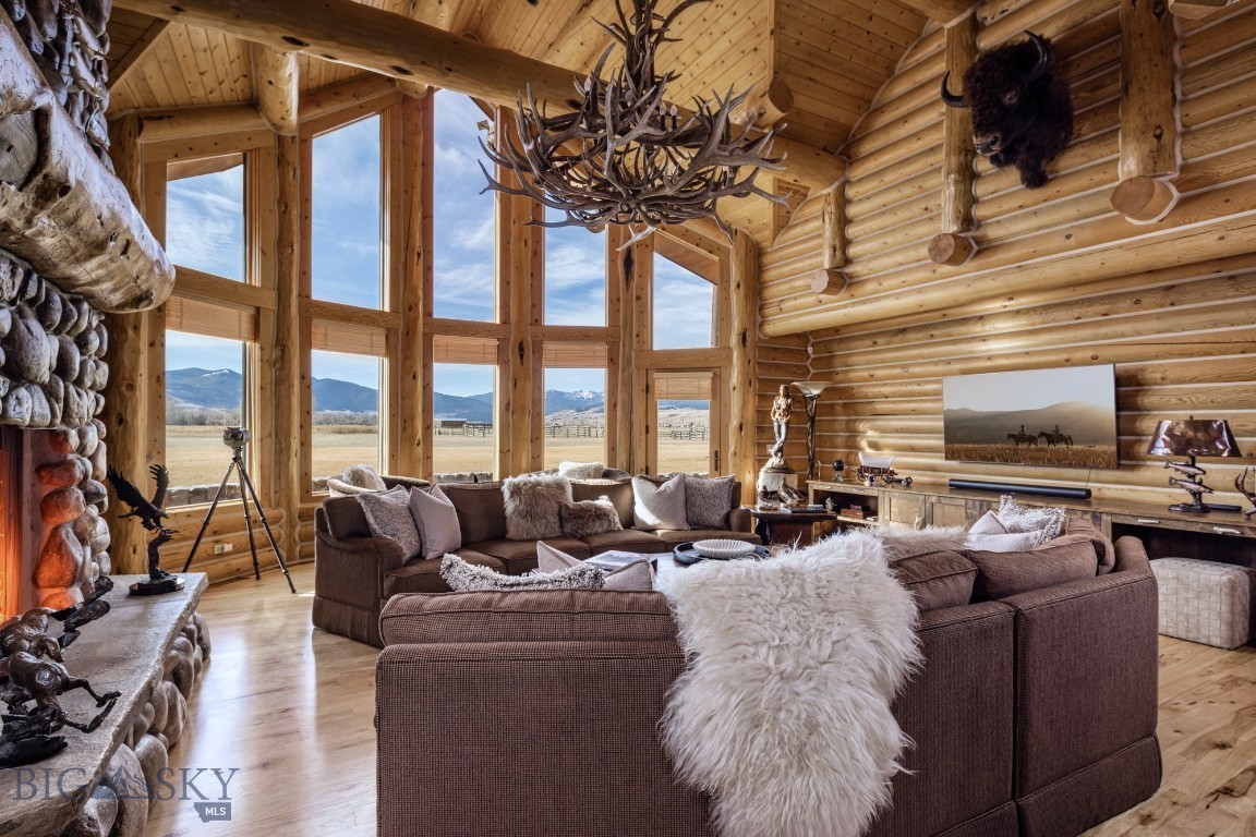 1021 Gateway South Road