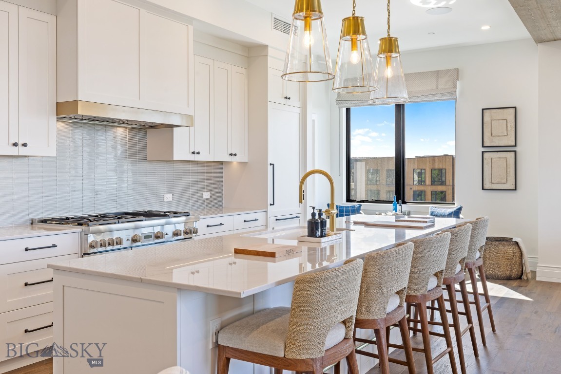 315 N Tracy Avenue 601