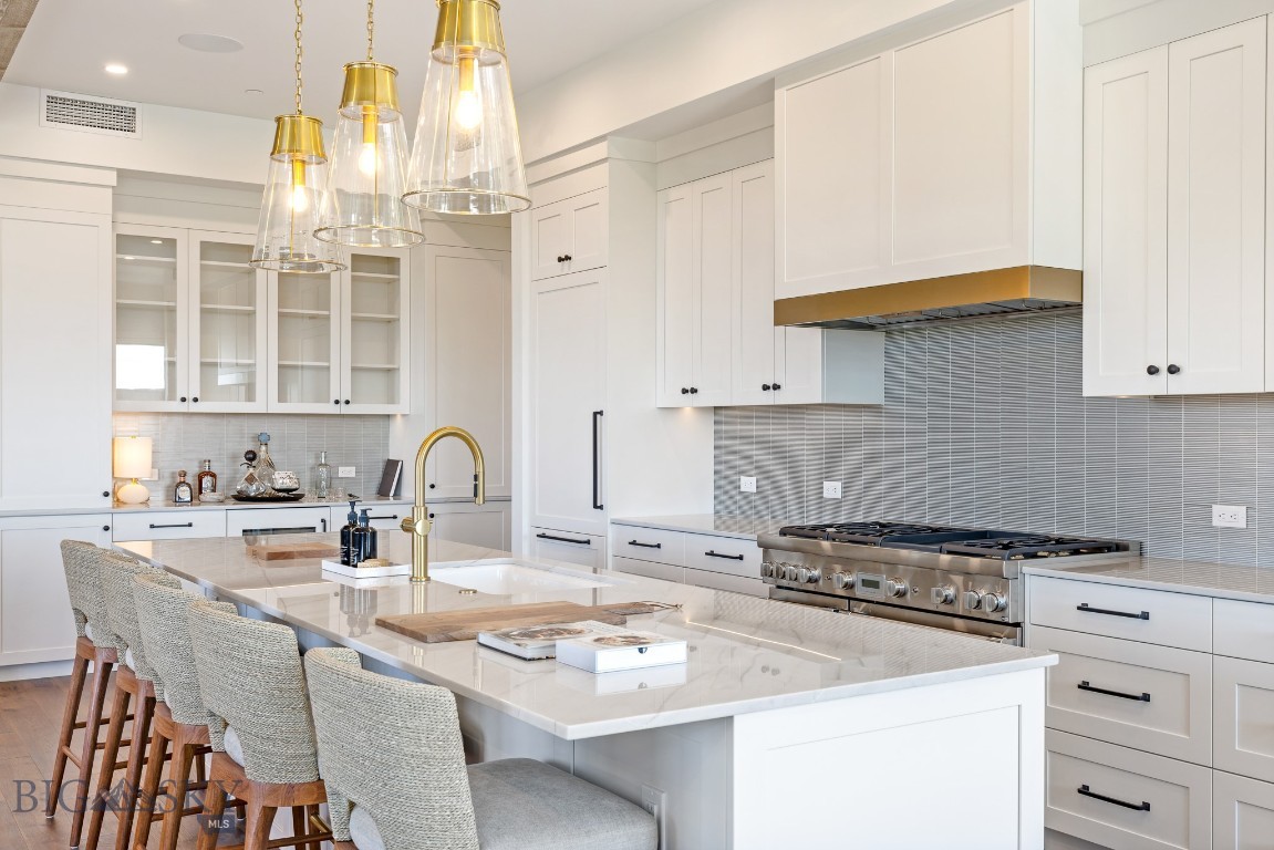 315 N Tracy Avenue 601