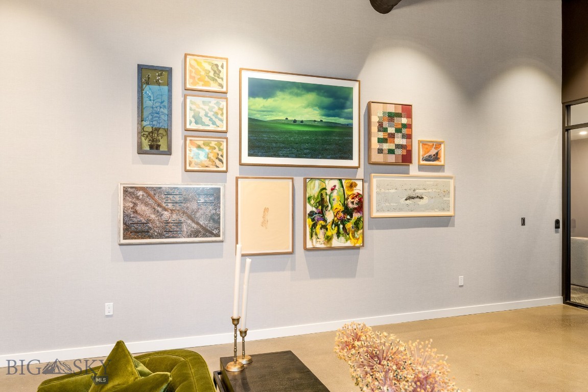 315 N Tracy Avenue 601