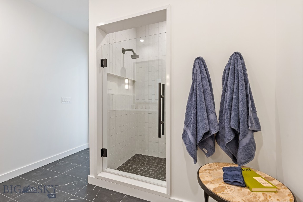 315 N Tracy Avenue 601