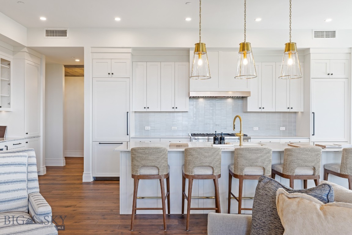 315 N Tracy Avenue 601