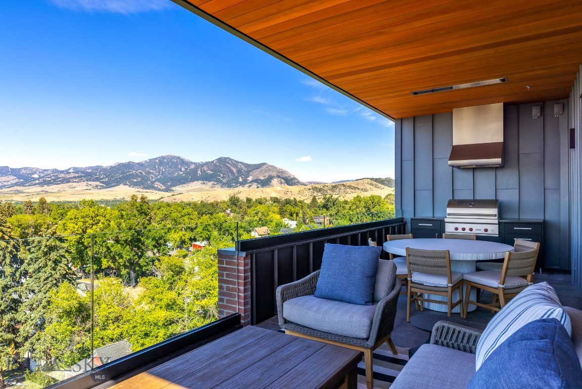 315 N Tracy Avenue 601