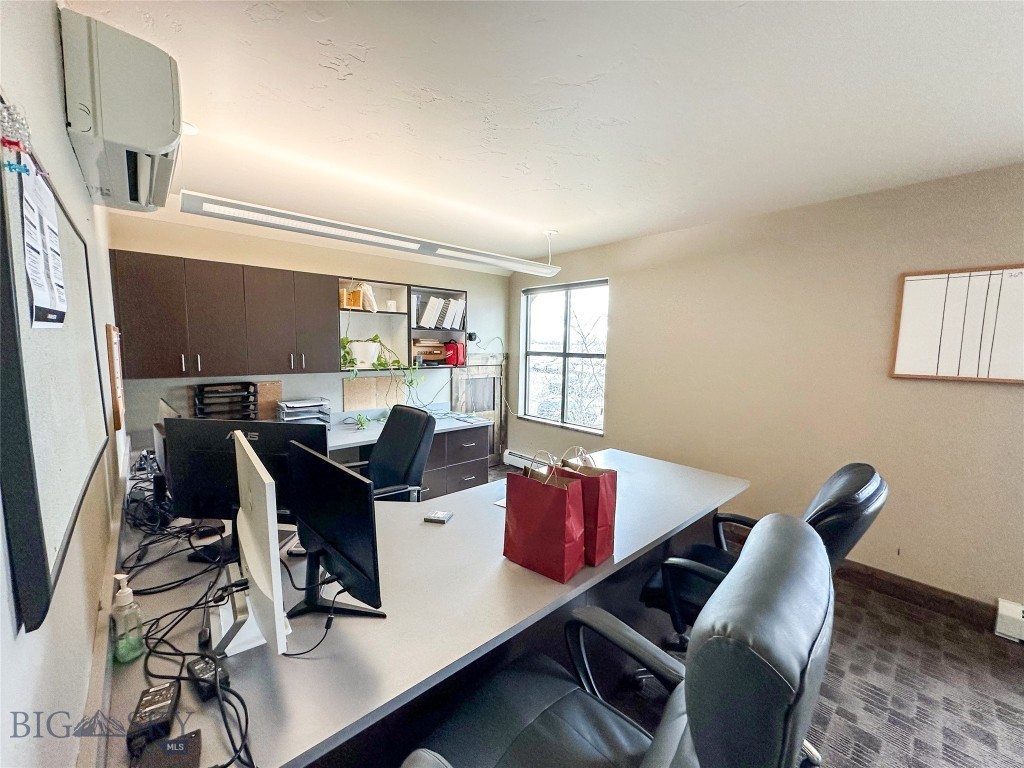 4498 Jackrabbit Lane Bldg 1