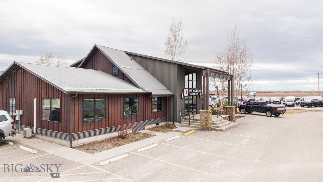 4498 Jackrabbit Lane Bldg 1