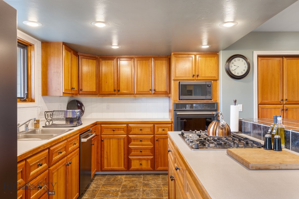 220 Cobb Hill Road