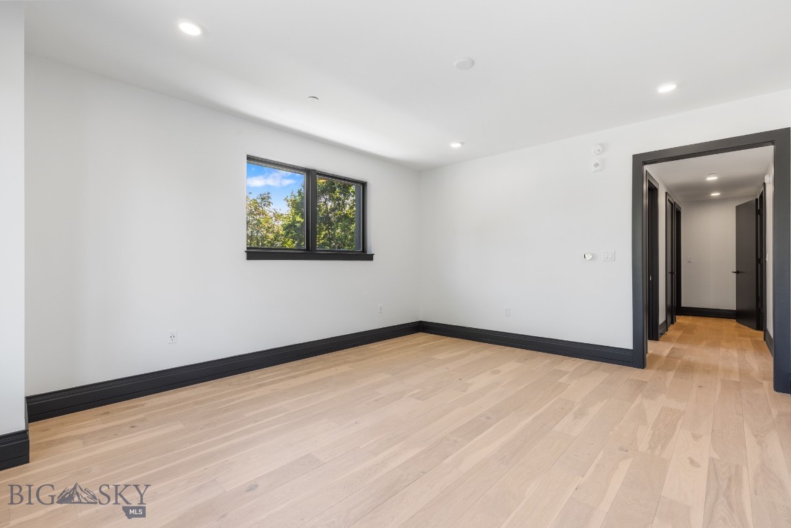 315 N Tracy Avenue 105