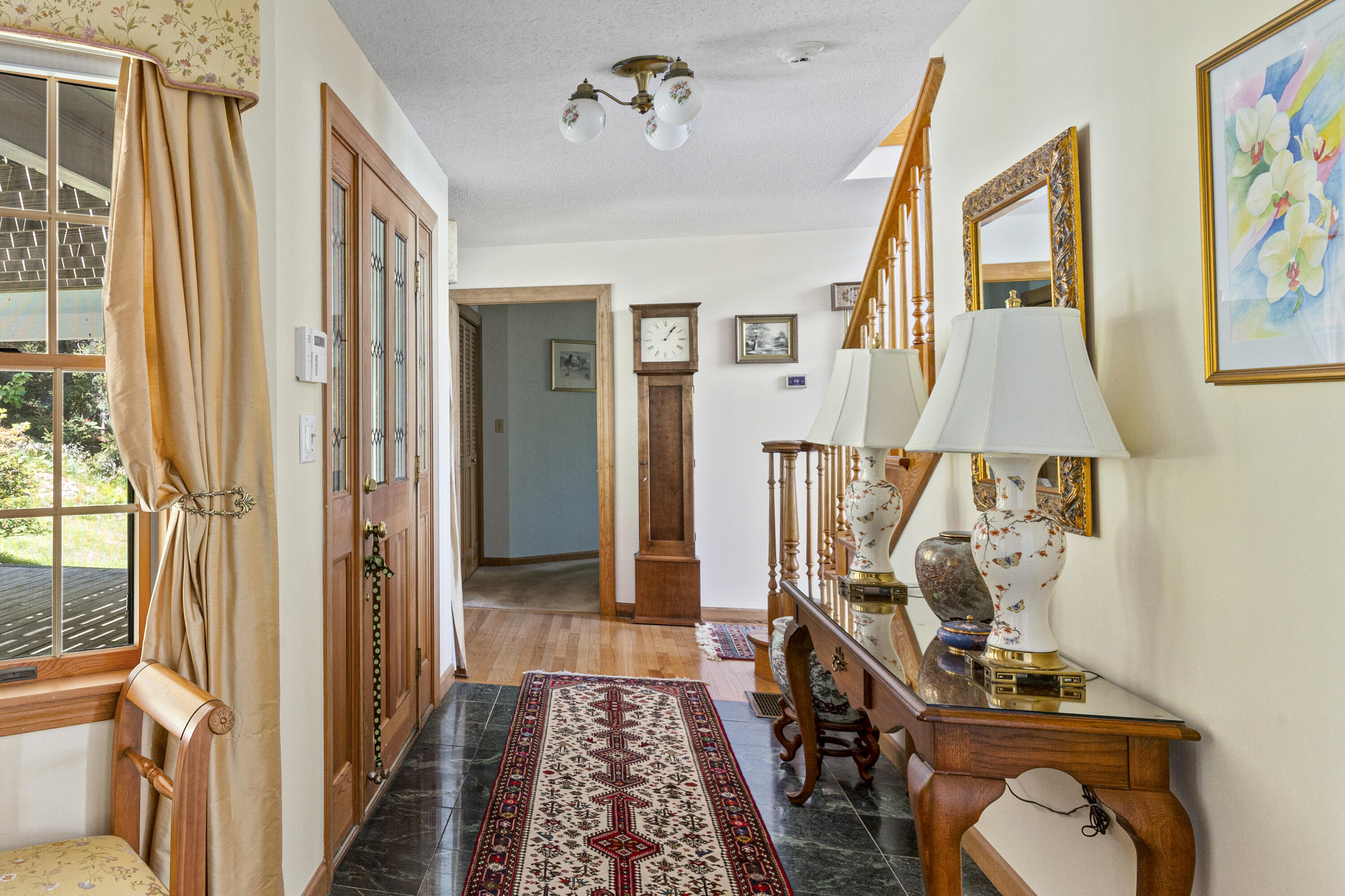 10 River Bend Drive