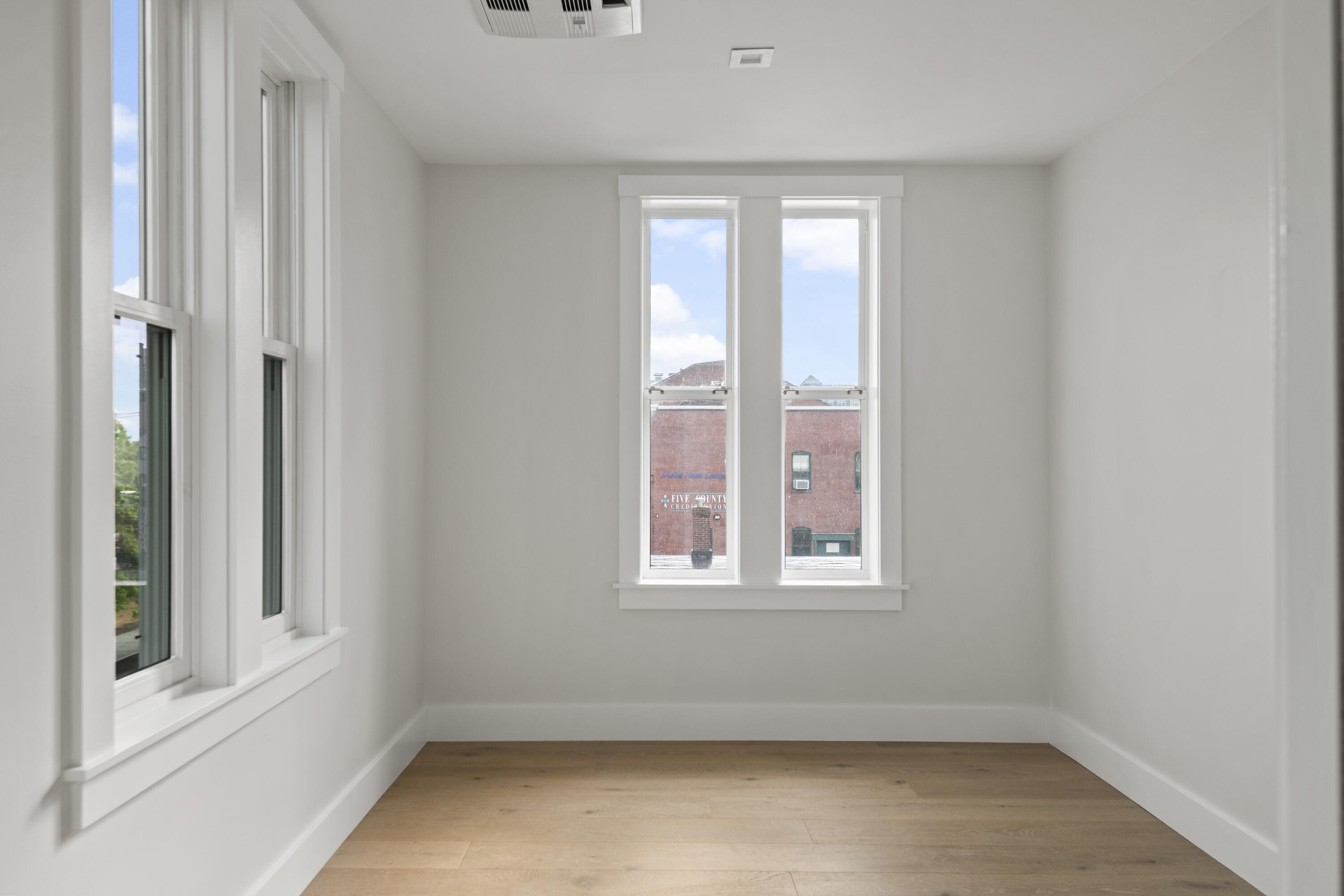 2 India Street, 3