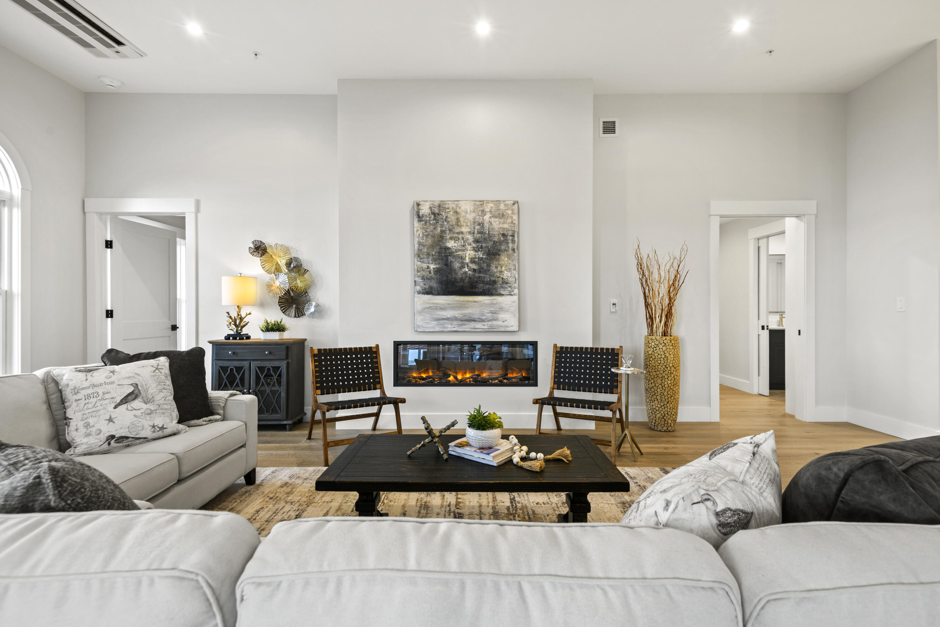 2 India Street, 4
