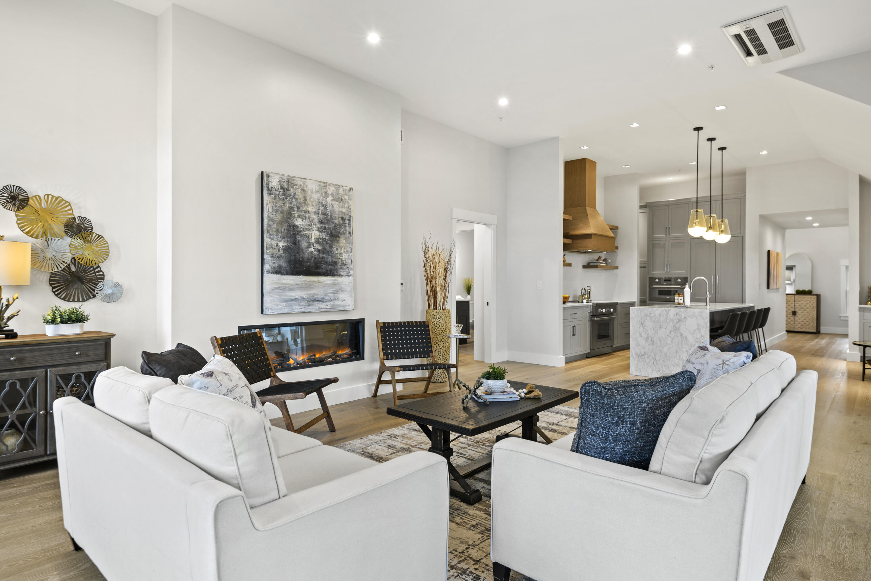 2 India Street, 4