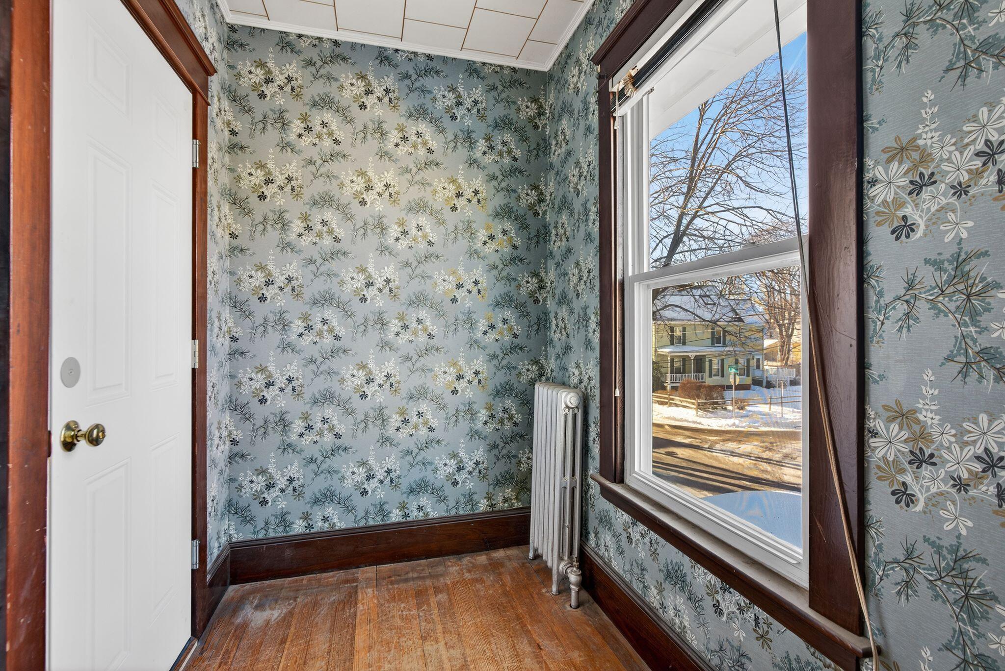 71 Lawn Avenue 3