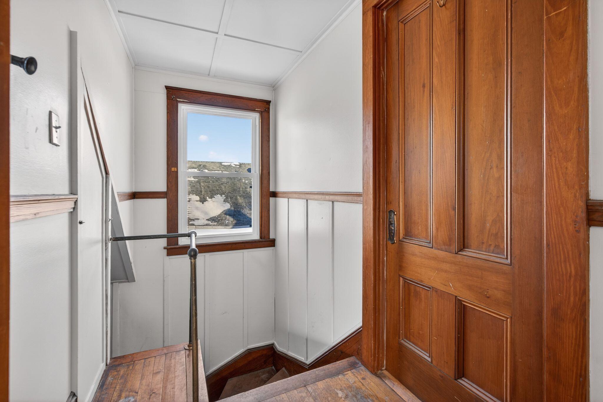 71 Lawn Avenue 3