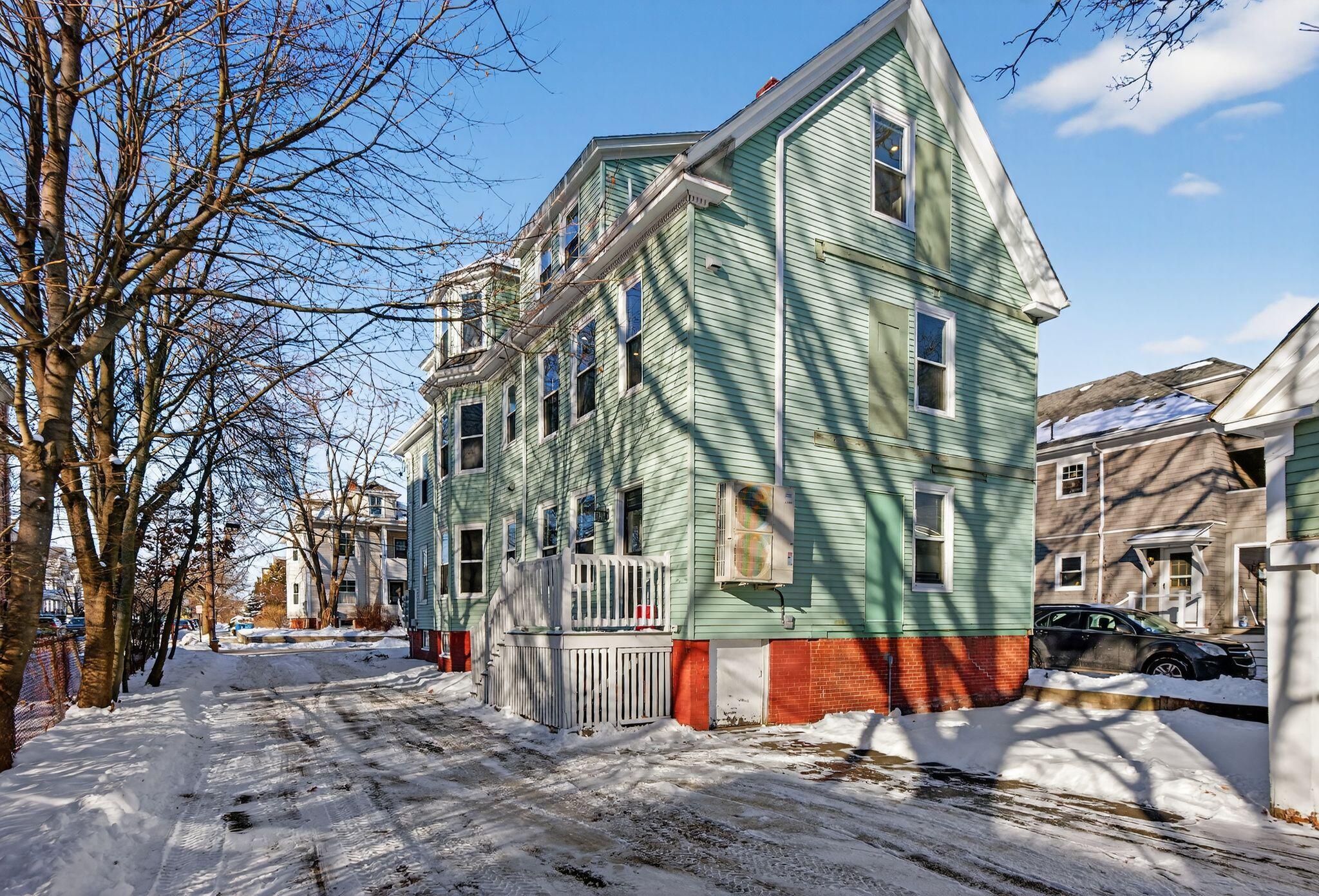 71 Lawn Avenue 3