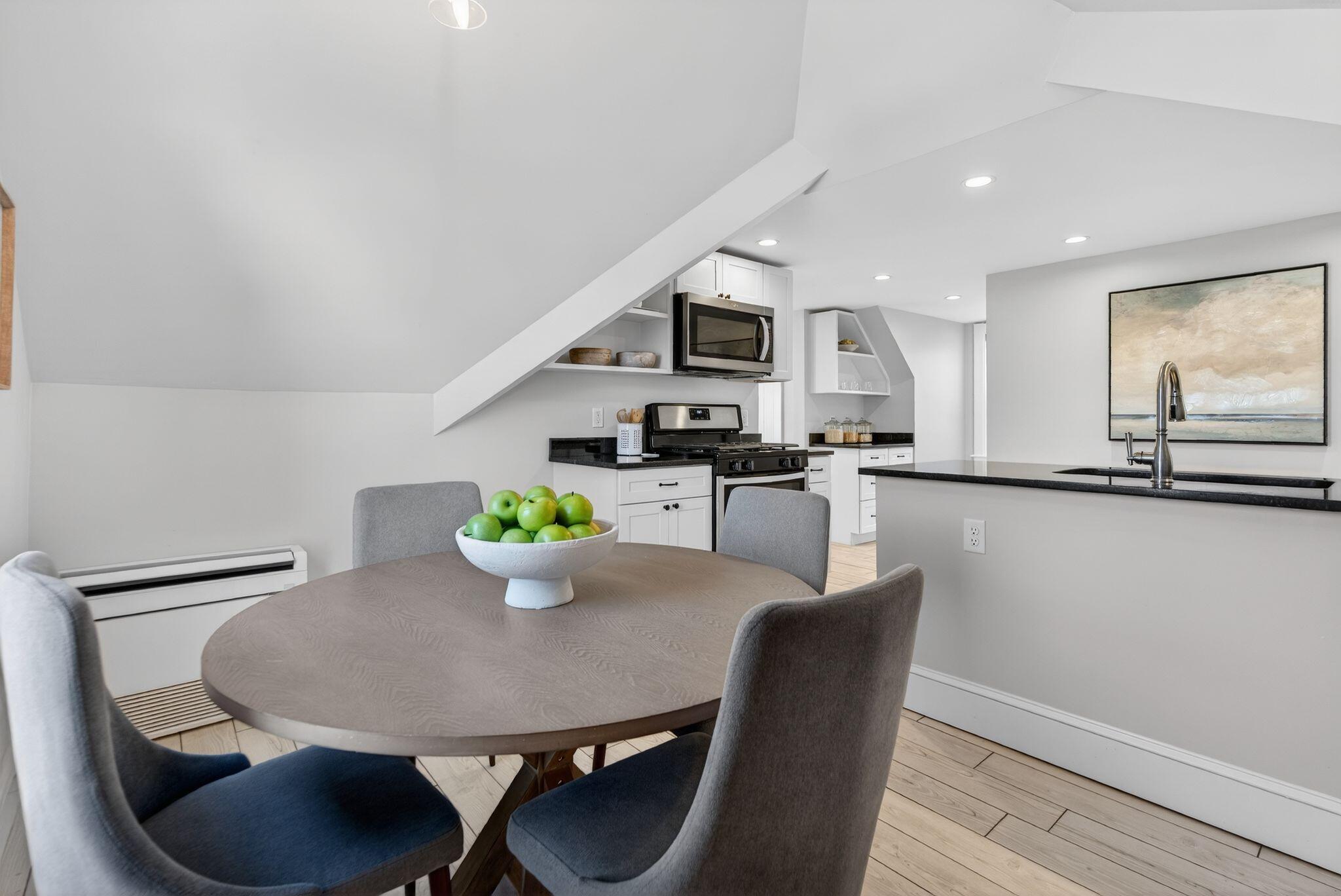 71 Lawn Avenue 3