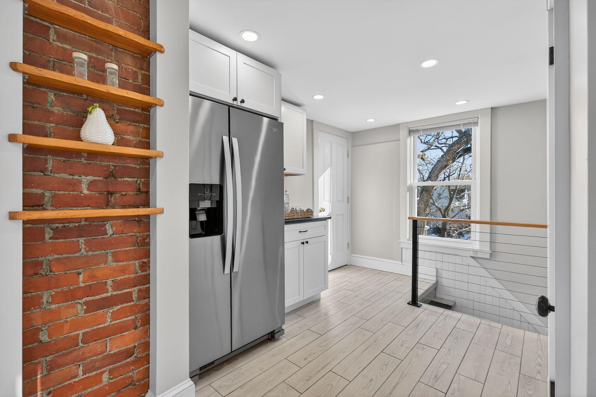 71 Lawn Avenue 3