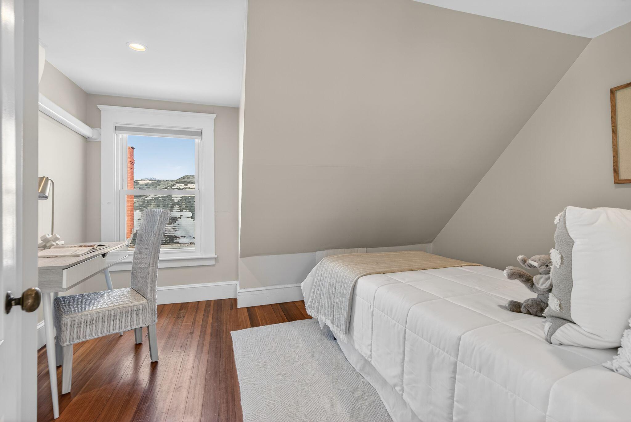 71 Lawn Avenue 3