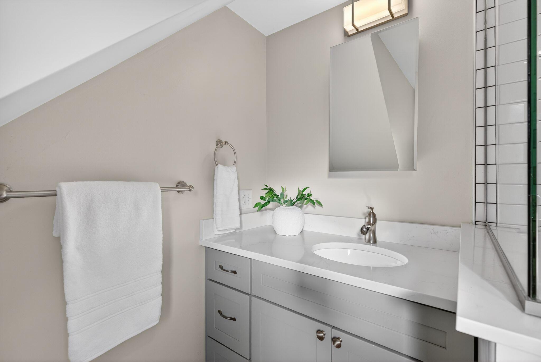 71 Lawn Avenue 3