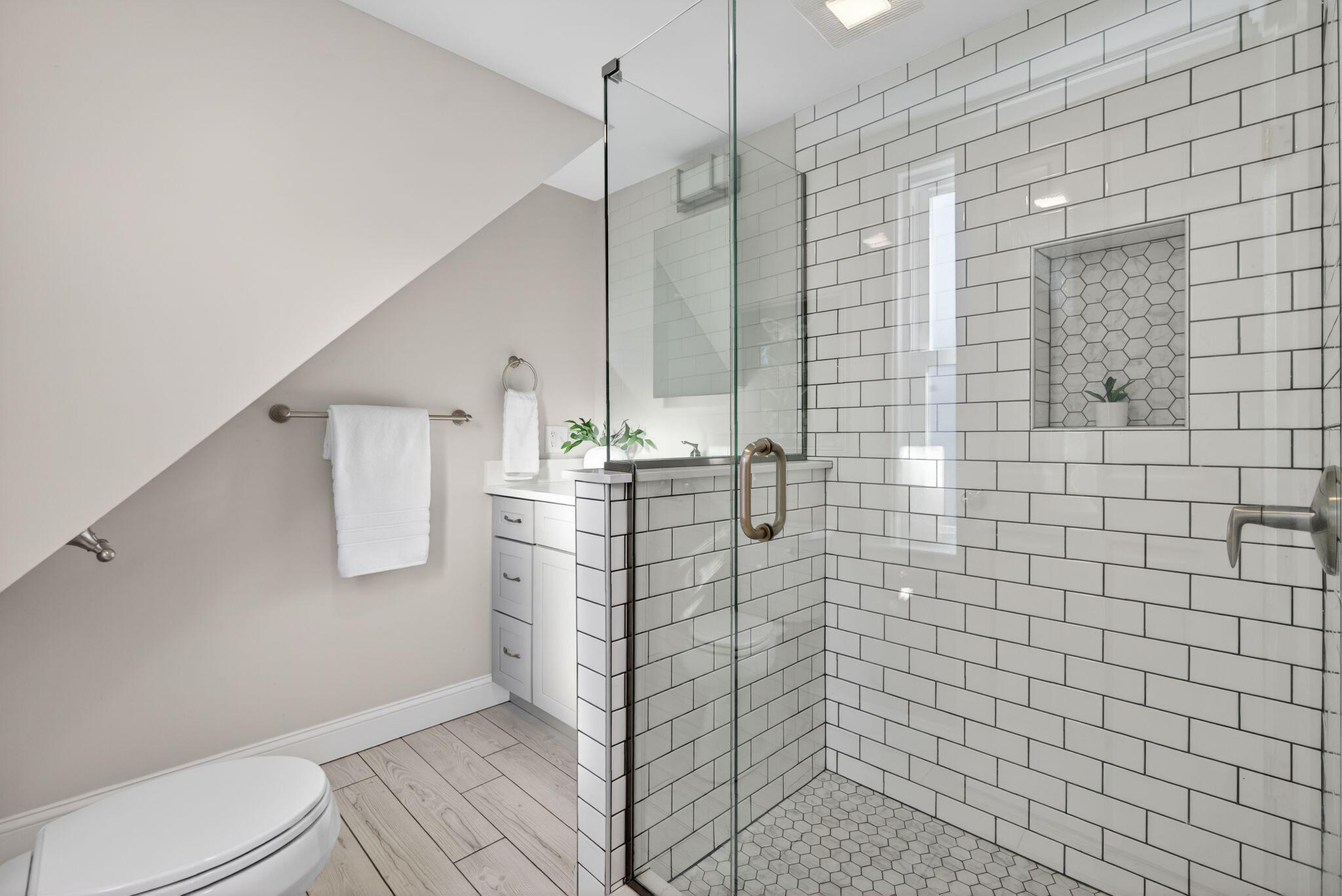 71 Lawn Avenue 3