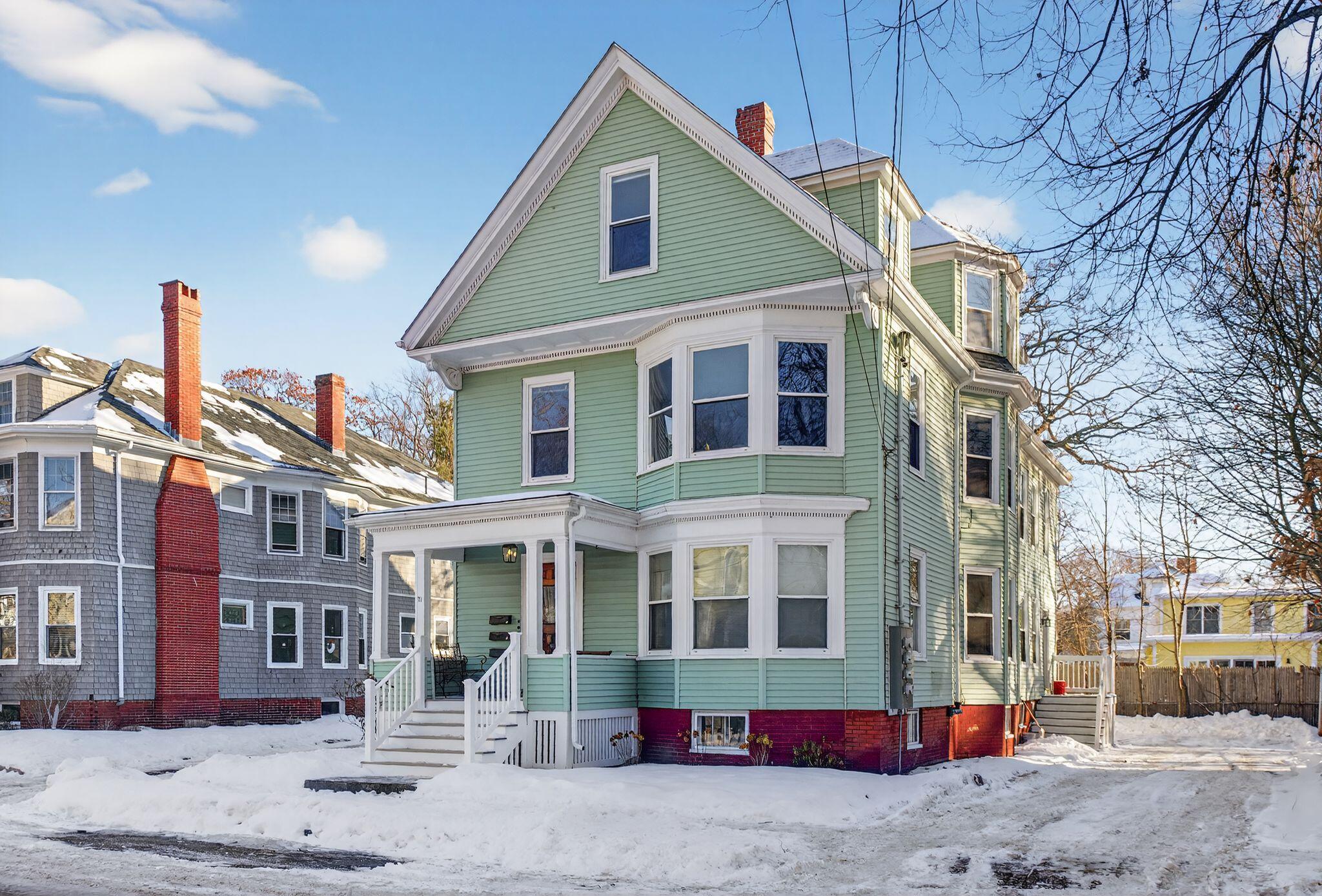 71 Lawn Avenue 3
