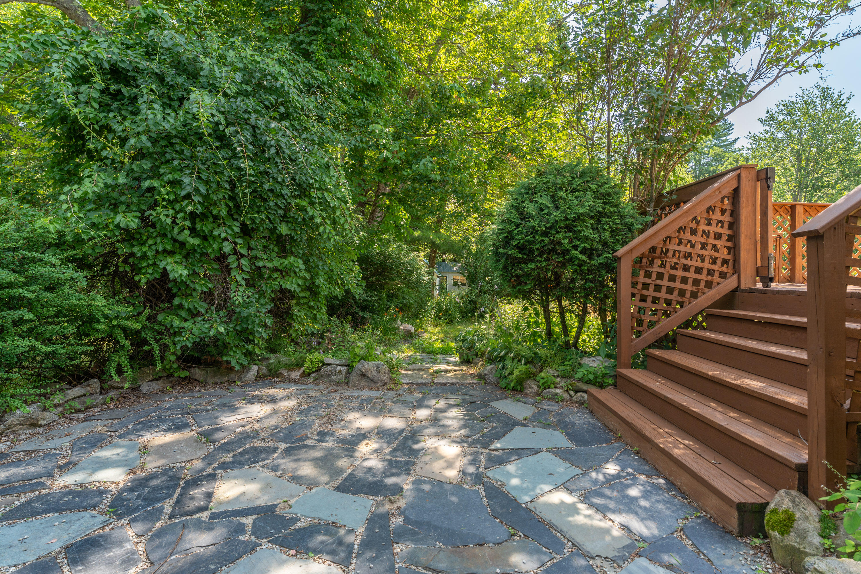 85 Duck Pond Road