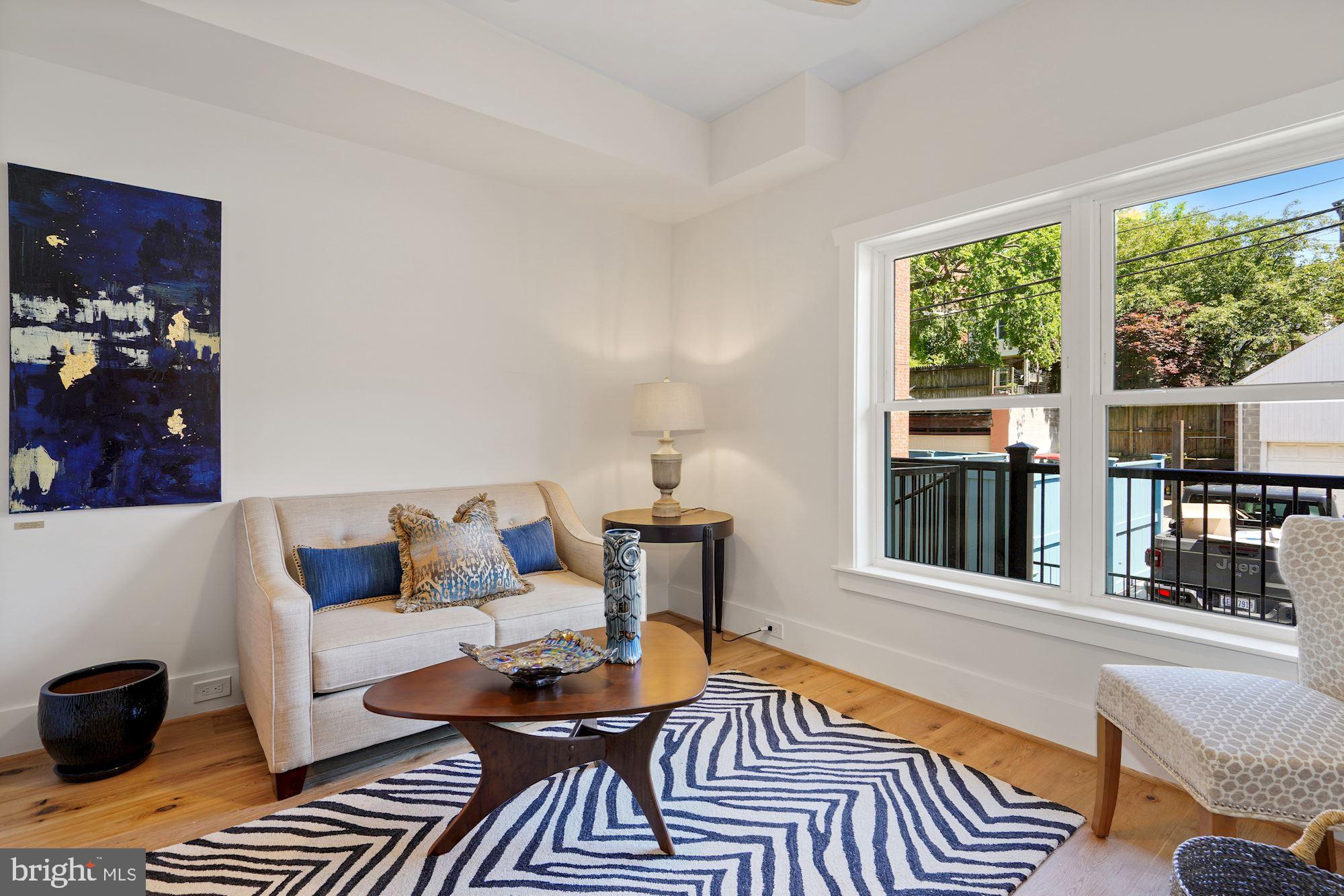 1808 Ontario Pl NW #2