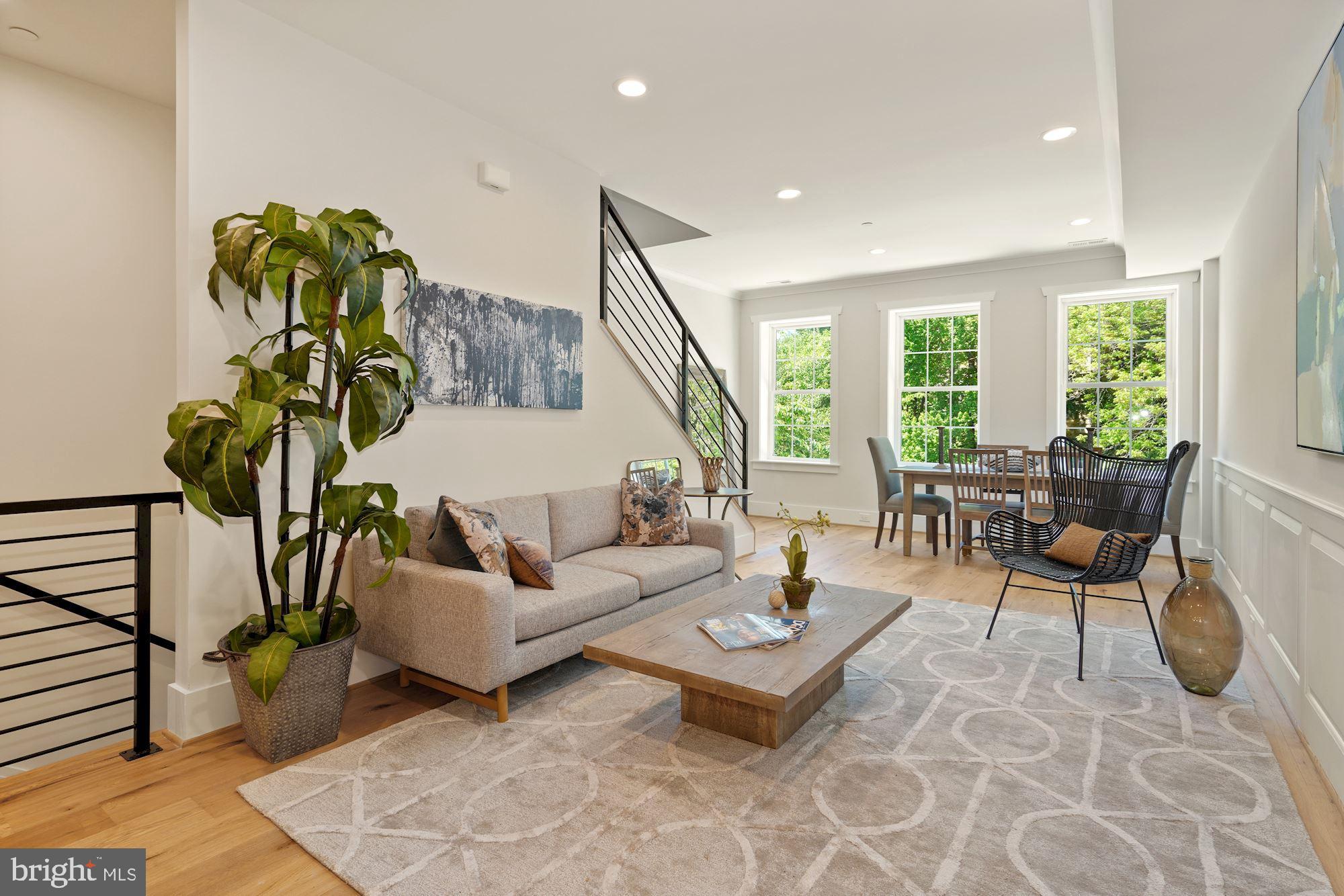 1808 Ontario Pl NW #2