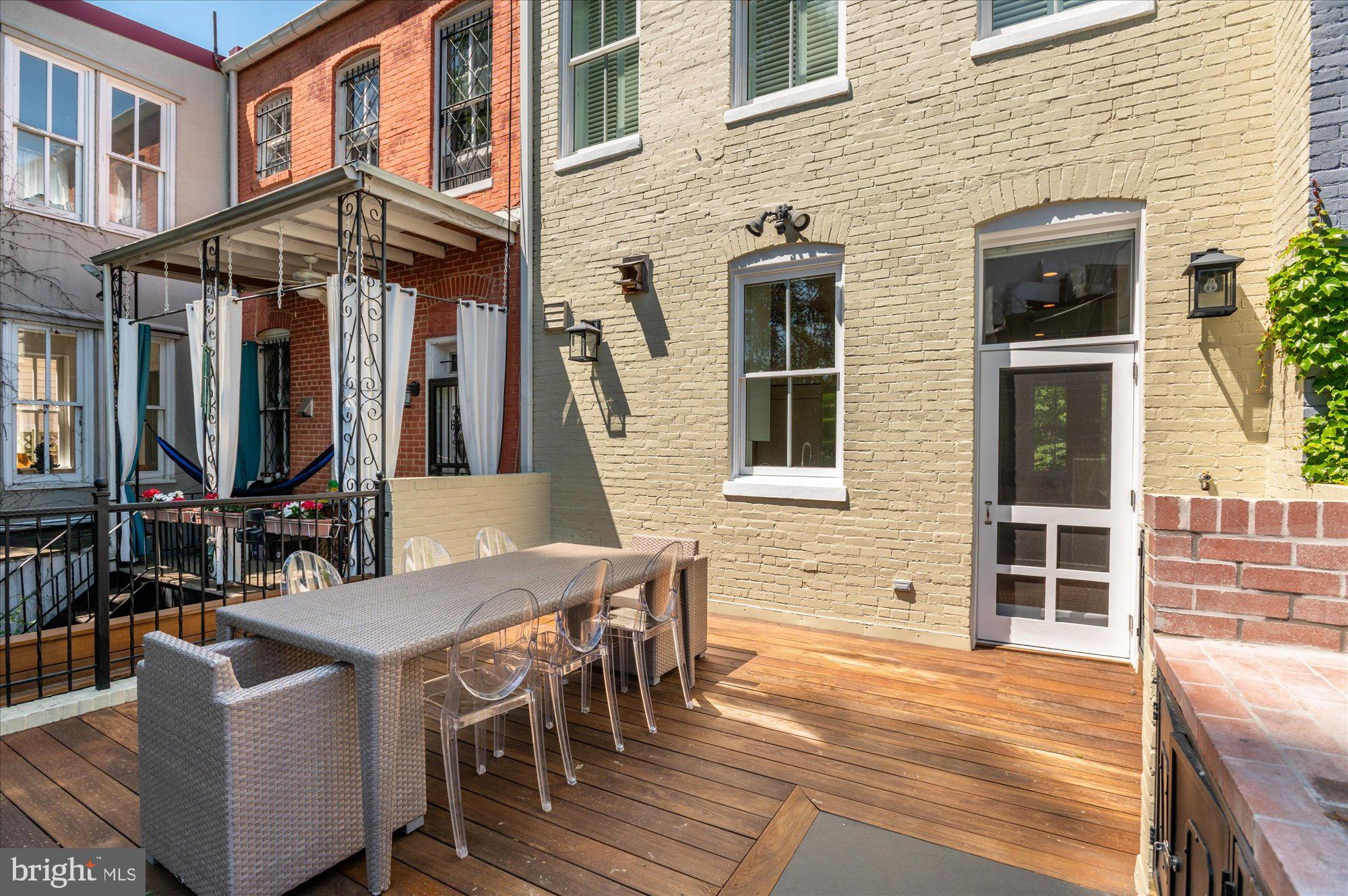 331 Maryland Ave NE