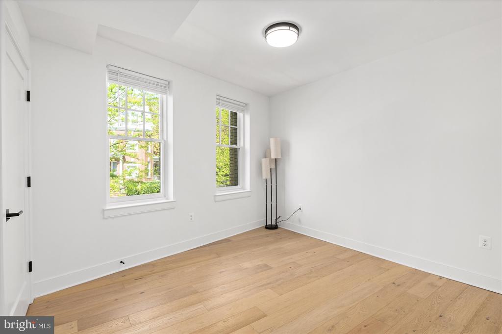 2869 28TH NW #203