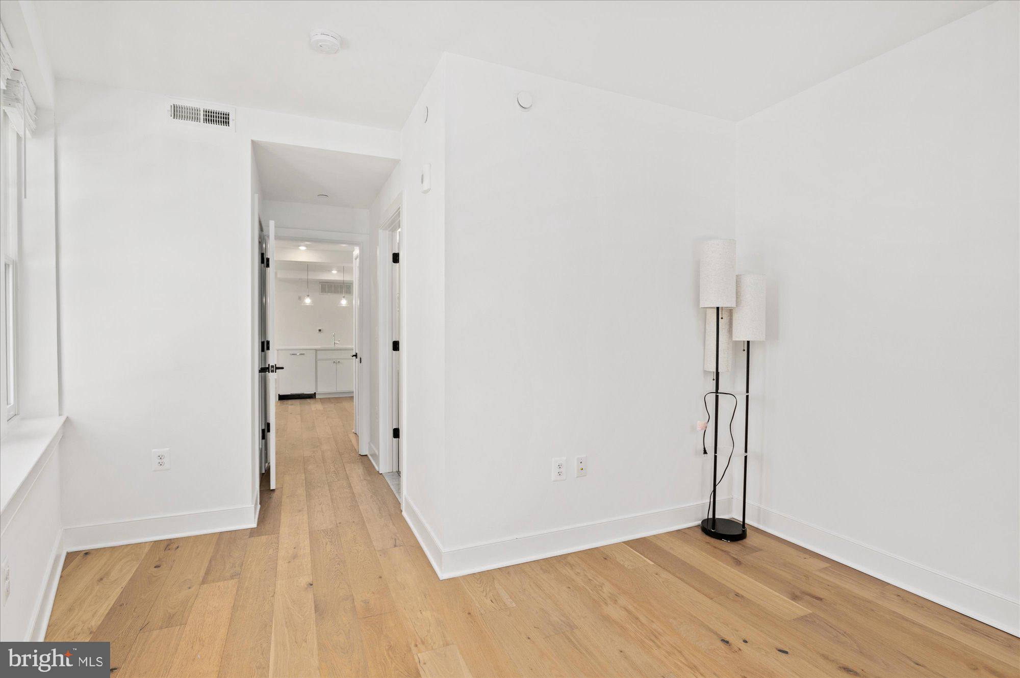2869 28TH NW #203